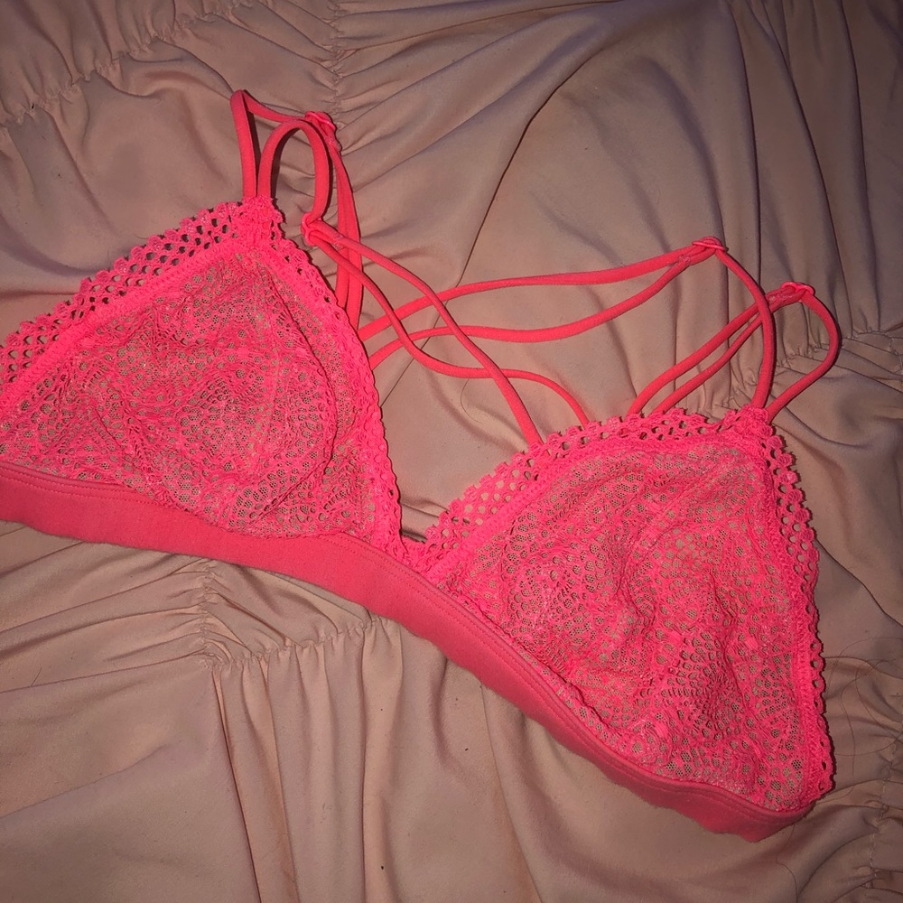 Super pretty Pink Lace Bralette